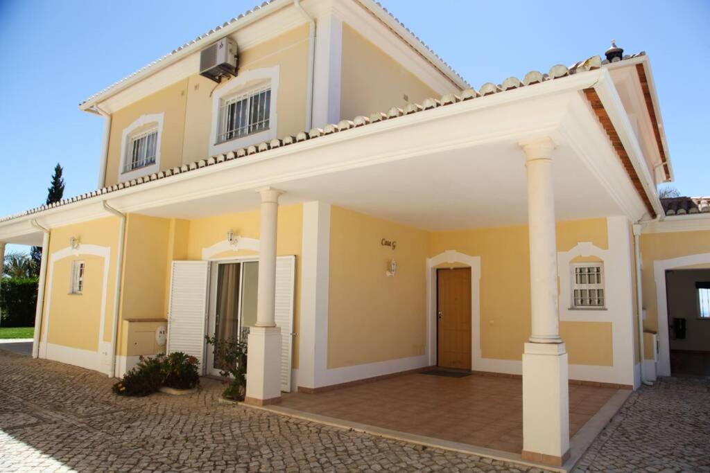 Vila G, Mira Luz Exterior photo